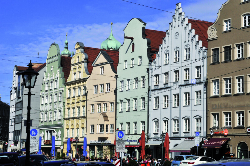 Monument Augsburg Moritzplatz Augsburg Denkmalgeschutz historische Stadthäuser